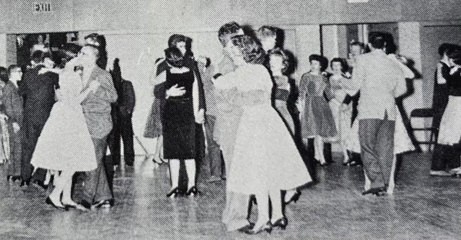 1960 BHS dance. Photo: OREAD